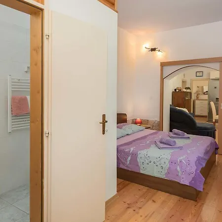 Apartman Pere *
